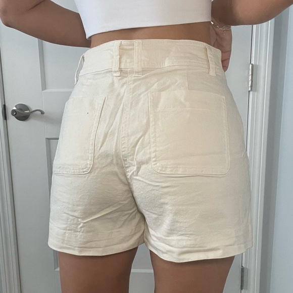off-white cargo short - Picture 2 of 7